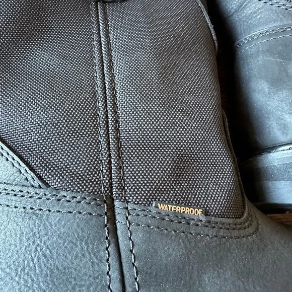 Women’s Black Carhartt 10” Wellington Work Boots - Picture 5 of 10